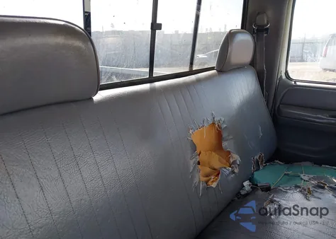 1994 Ford F150 из США, поврежденный, VIN 1FTDF15Y4RLB57207